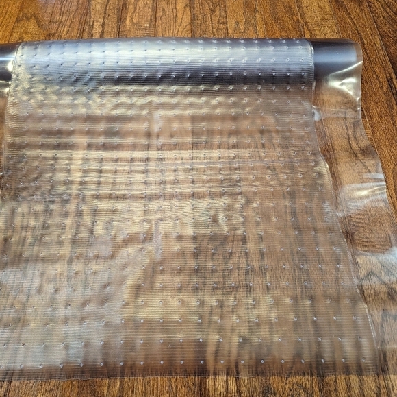 Carpet protector. Apex 48" x 6' Clear Vinyl low -Pile carpet Runner New! - Picture 5 of 6